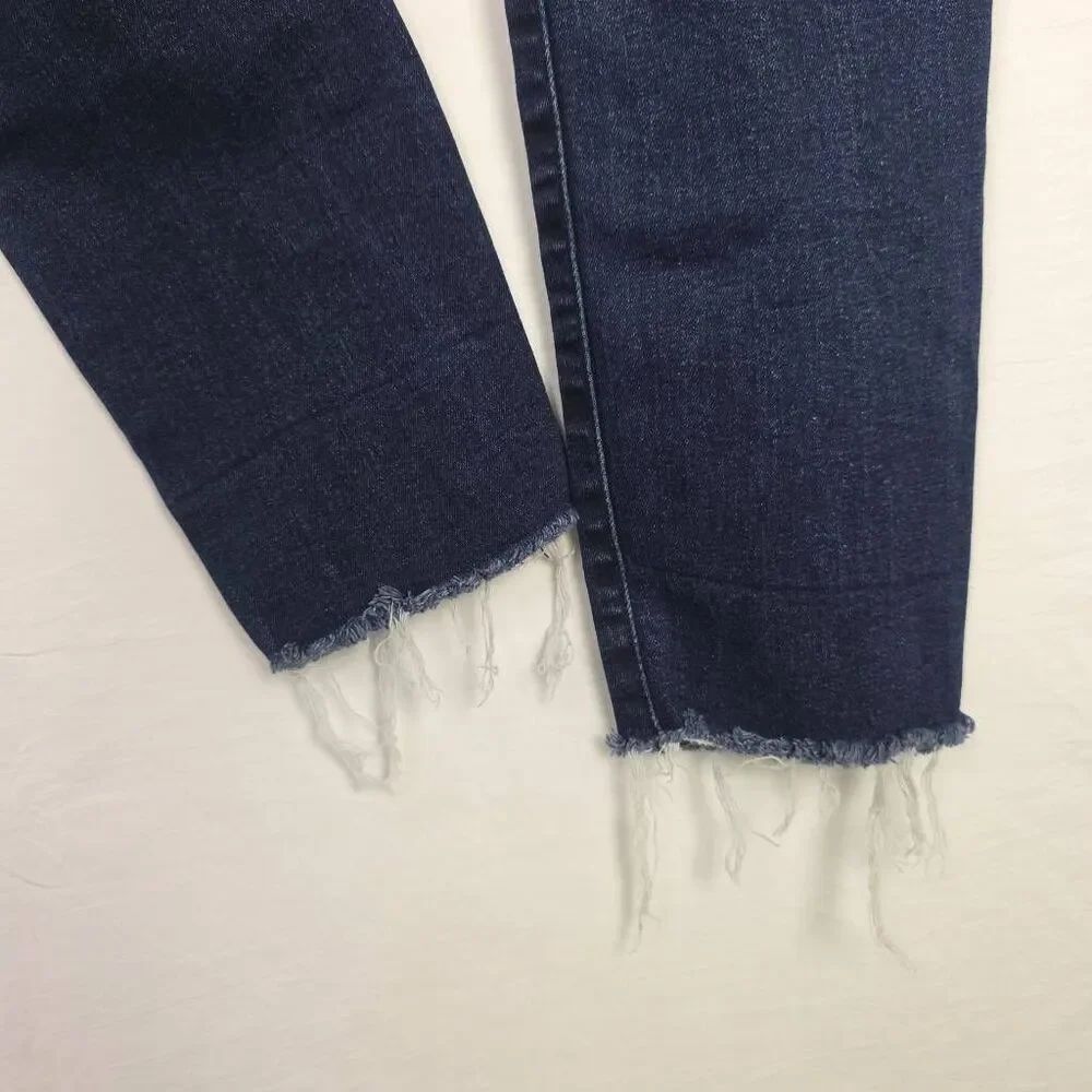 Universal Thread Mid Rise Skinny Distressed Jeans 6/28R - Picture 6 of 12